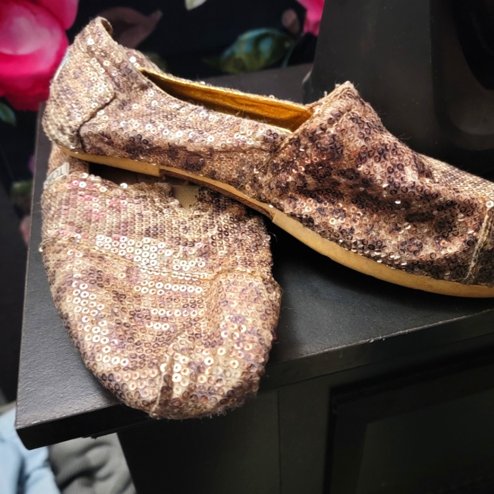Vintage sequin toms